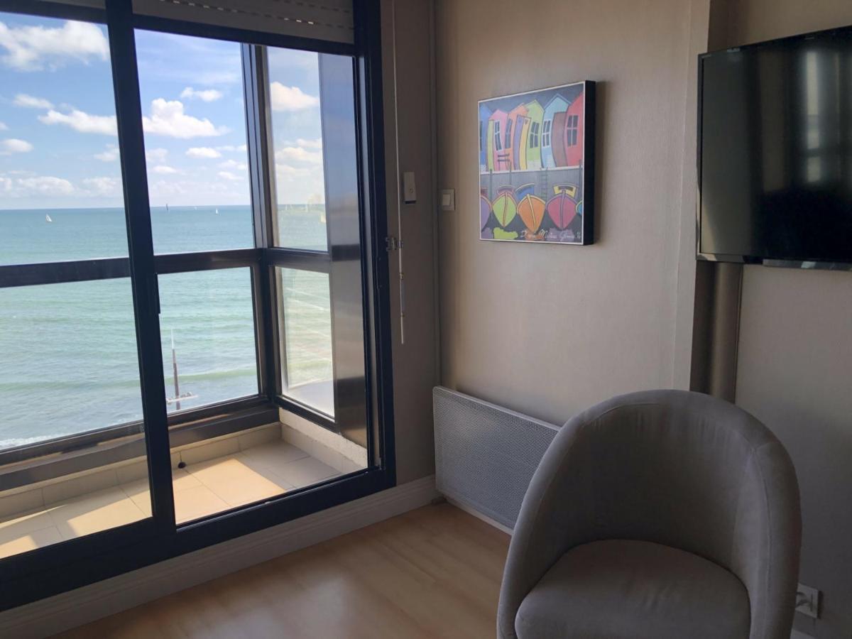 Appartement T2 Refait A Neuf Avec Balcon Face Mer Et Ascenseur, Au Coeur Des Sables-D'Olonne - Fr-1-485-70 Les Sables-dʼOlonne Zewnętrze zdjęcie