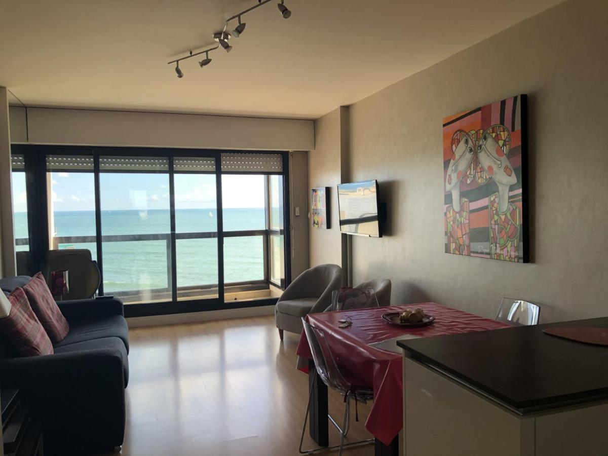 Appartement T2 Refait A Neuf Avec Balcon Face Mer Et Ascenseur, Au Coeur Des Sables-D'Olonne - Fr-1-485-70 Les Sables-dʼOlonne Zewnętrze zdjęcie