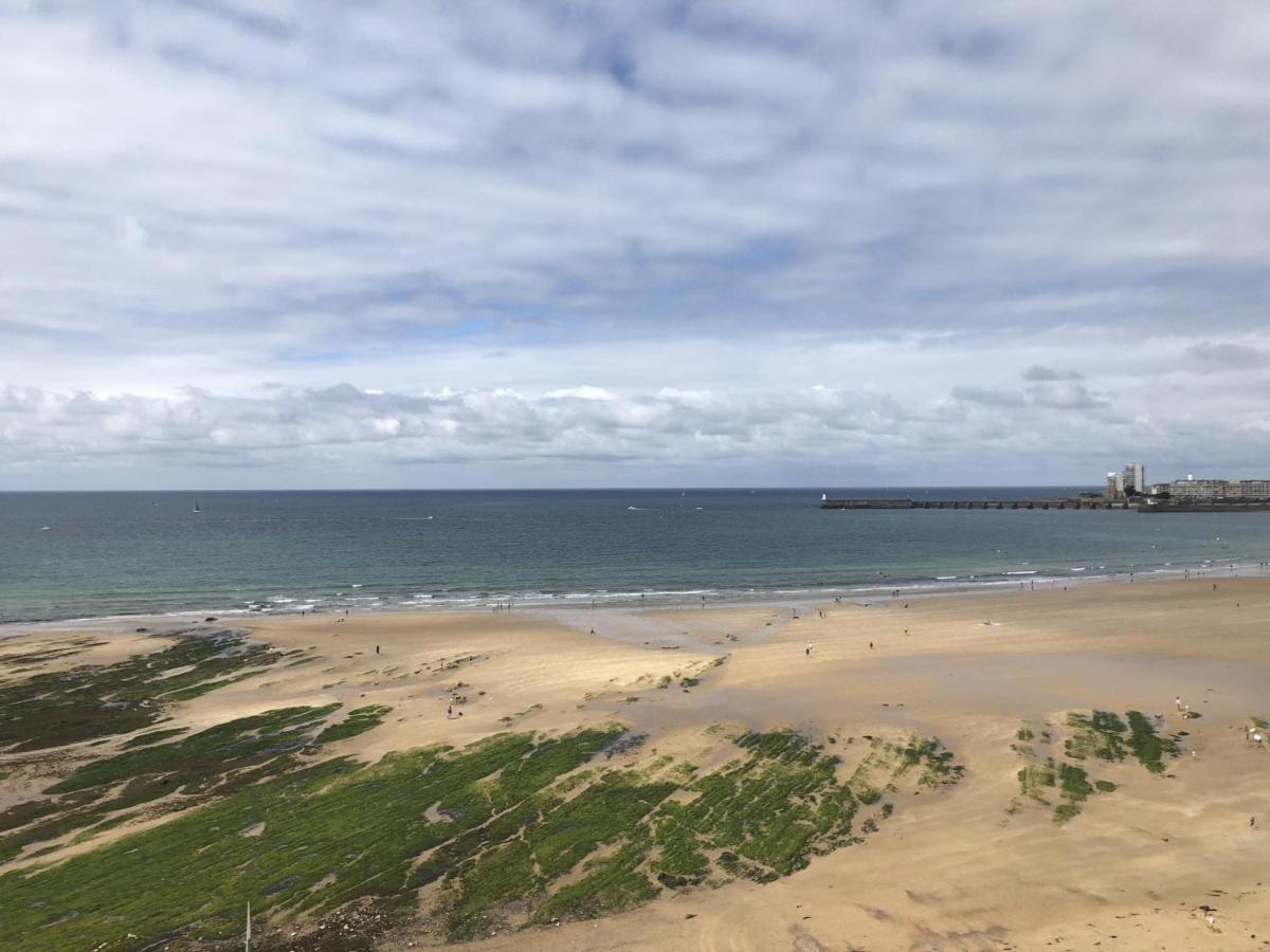 Appartement T2 Refait A Neuf Avec Balcon Face Mer Et Ascenseur, Au Coeur Des Sables-D'Olonne - Fr-1-485-70 Les Sables-dʼOlonne Zewnętrze zdjęcie